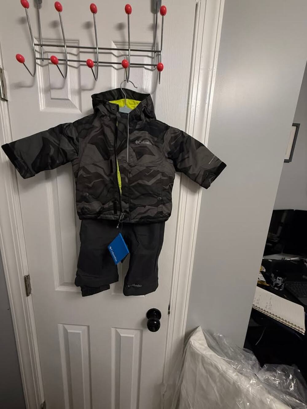Brand New w/ Tags Columbia Infant Buga Snow Set 6–12 Months Waterproof Omni-Tech